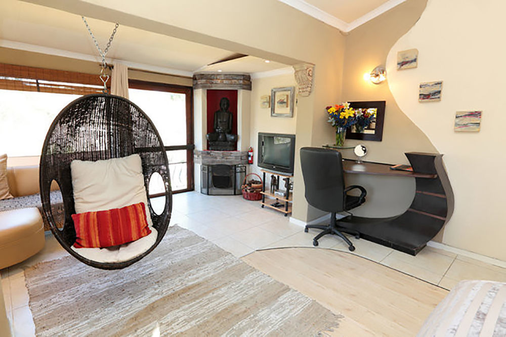 Twin Waters Guest House Randburg Extérieur photo